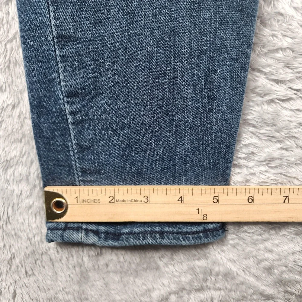 Levis Premium Jeans Mens 30x32 (Fits 28x30) Blue Medium Wash Slim Tapered Leg‎ - Picture 6 of 15